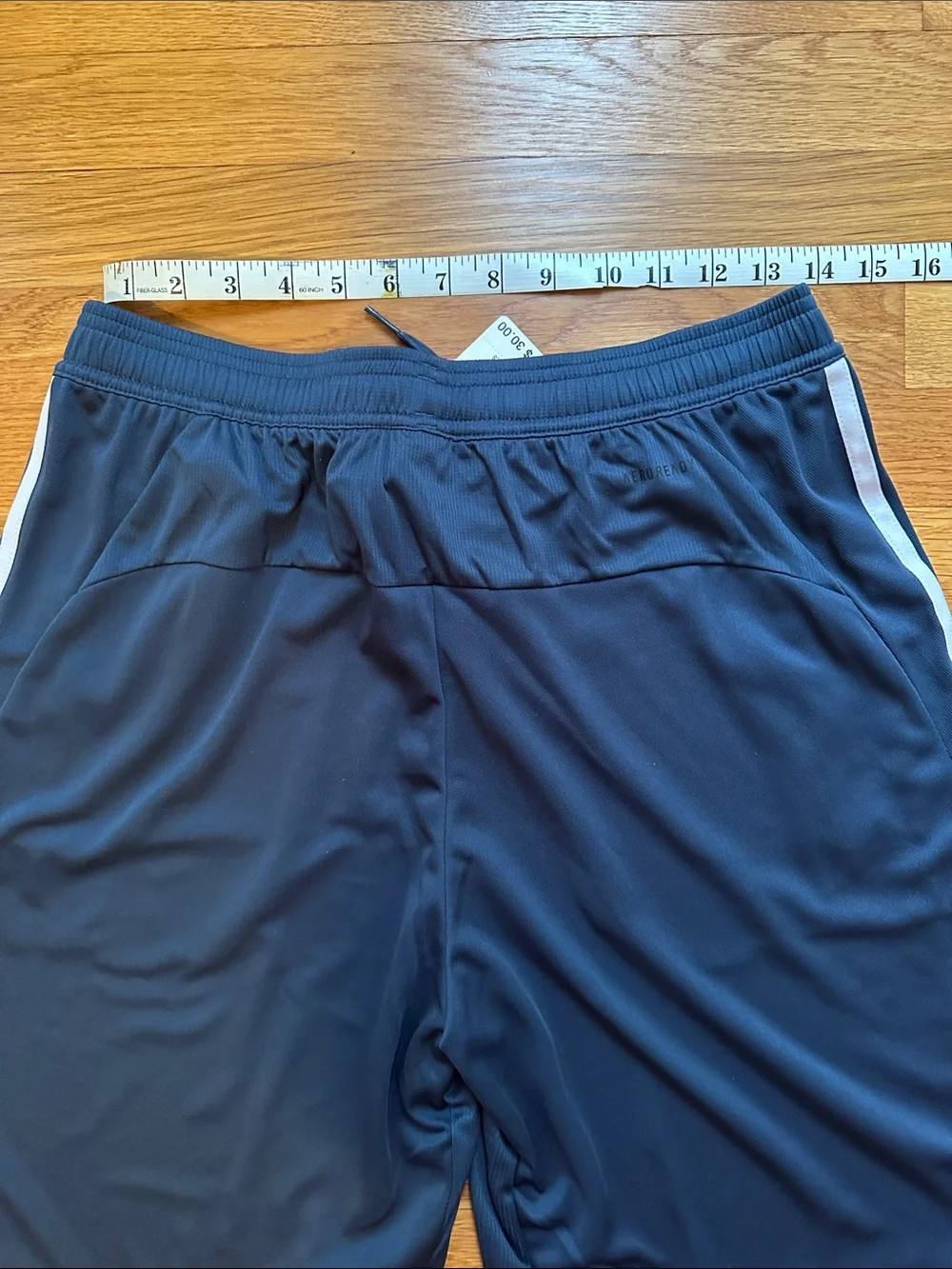 adidas Men's nwt Navy Athletic Shorts with White Three Stripes zippered pockets